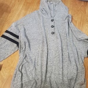Long sleeve maurices tee
